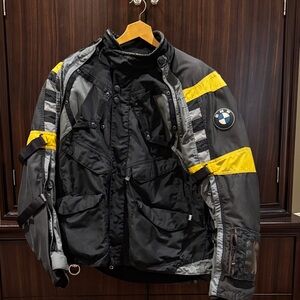 BMW Motorrad Men's Black and Yellow Rallye 3 Touring Jacket